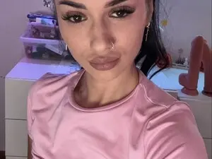 Myfreecams Adult Webcam of SellenaCarter