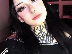 Myfreecams Private Sex Chat of nikkinghtmre