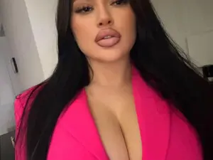 Myfreecams Free Live Porn of Julia____