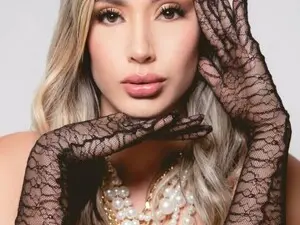 Myfreecams Watch Live Sex Cams of NiaBennet