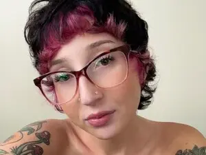 Myfreecams Sex Cam of Strawberrrri1