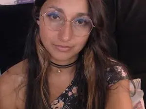 Myfreecams Nude Webcam of Adrena10