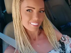 Myfreecams Free Porn Cam of Hot_Nicol