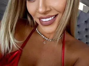 Myfreecams Adult Webcams of Lorehottie