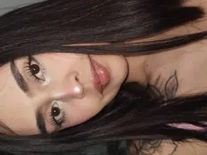 Myfreecams Adult Webcam of serena_jeyns