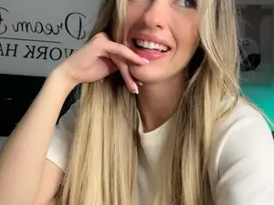 Myfreecams Private Sex Chat of KatieCutieXo