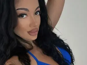 Myfreecams Watch Live Sex Cams of BellaDiamond