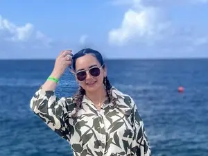 Myfreecams Private Sex Chat of Karolyne_