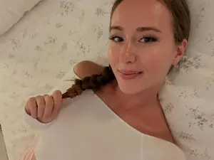 Myfreecams Live Sex Cam of Sweet_TIFF
