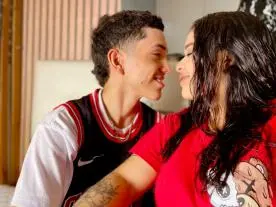 Olecams Free Porn Cam of CoupleNextDoor