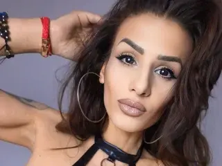 Streamate Nude Webcam of AlphaQueen
