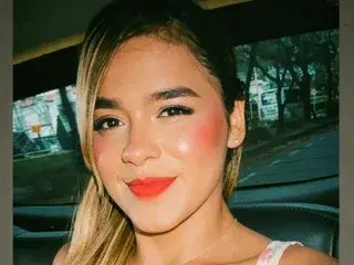 Streamate Watch Live Sex Cams of ValentinaCrown