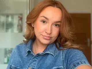 Streamate Private Sex Chat of BritishMissPoppy