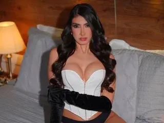 Streamate Best live sex cam show of AlanaGrecco