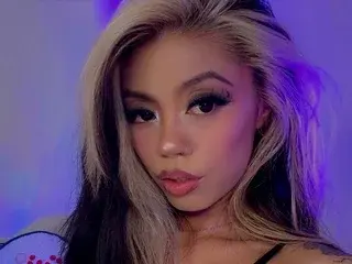 Streamate Live Porn of SilkyDanes