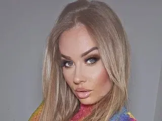 Streamate Live Porn of CarmelxAnderson