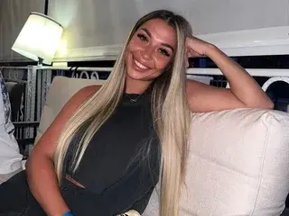 Streamate Sex Cam of AssmerisingX