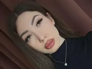 Streamate Live Porn of ElleLuvv