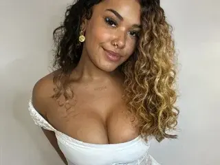 Streamate Live Sex Cam of GraceFlower