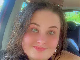 Streamate Adult Webcam of MadiWitThaFatty96
