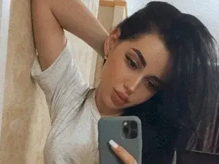Streamate Live Porn of CrazyMilankaa