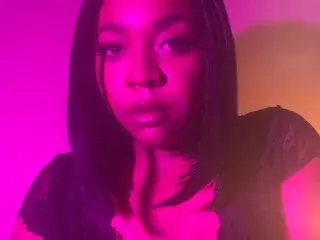 Streamate Live Sex of Mercedes_Redd