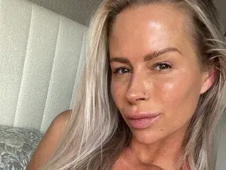 Streamate Watch Live Sex Cams of Brookelea