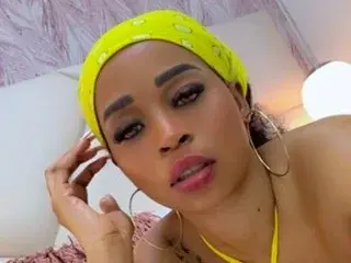 Streamate Adult Webcams of TyraaLambert