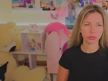 Stripchat Free Live Porn of Real_Tini