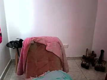 Stripchat Free Porn Cam of cristal_jamess