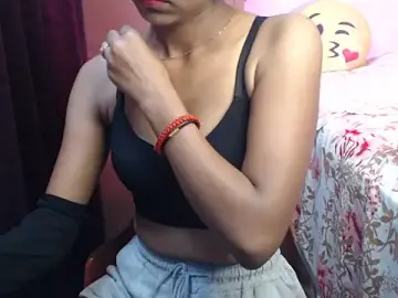 Stripchat Watch Live Sex Cams of Angel_kiyara