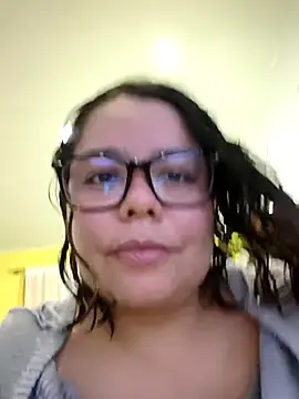Stripchat Free Live Porn of saenz_eymi