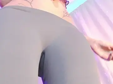 Stripchat Free Porn Cam of Anna_belly
