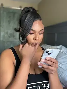 Stripchat Best live sex cam show of CandyLuxxxx