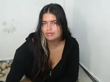 Stripchat Sex Chat of sweetkitty_16