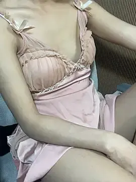 Stripchat Sex Cam of Mina048