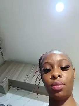 Stripchat Live Sex Cam of Yoyo-__