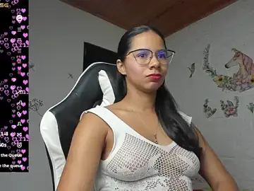 Stripchat Live Sex of alisson_hoffman05