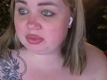 Stripchat Watch Live Sex Cams of ZaraReignn