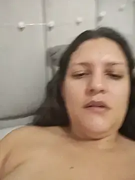 Stripchat Adult Webcam of Mia_Hampton
