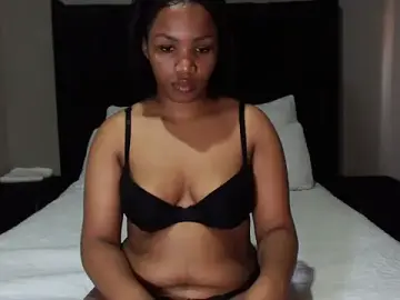 Stripchat Watch Live Sex Cams of xMiAmor