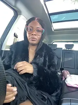Stripchat Live Sex of DiamondHaze2