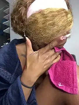 Stripchat Free Live Porn of xxTatiannaxx