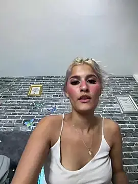 Stripchat Adult Webcams of taty_juts