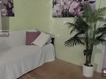 Stripchat Sex Chat of Queenymel