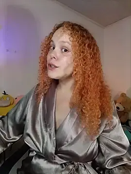 Stripchat Adult Webcams of Alaska_colors7