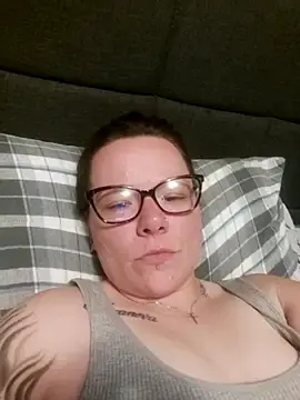 Stripchat Sex Cam of Gangsterbitch