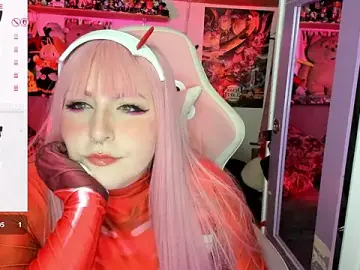 Stripchat Free Live Porn of candyy_new