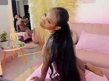 Stripchat Free Live Porn of bruneettklaryss