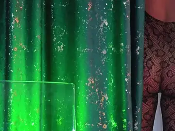 Stripchat Free Live Porn of RoseEvann